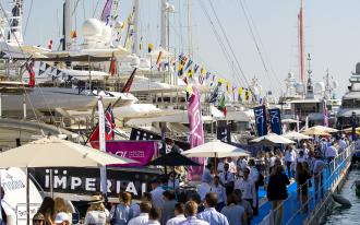 Monaco : Quand les superyachts tiennent salon…