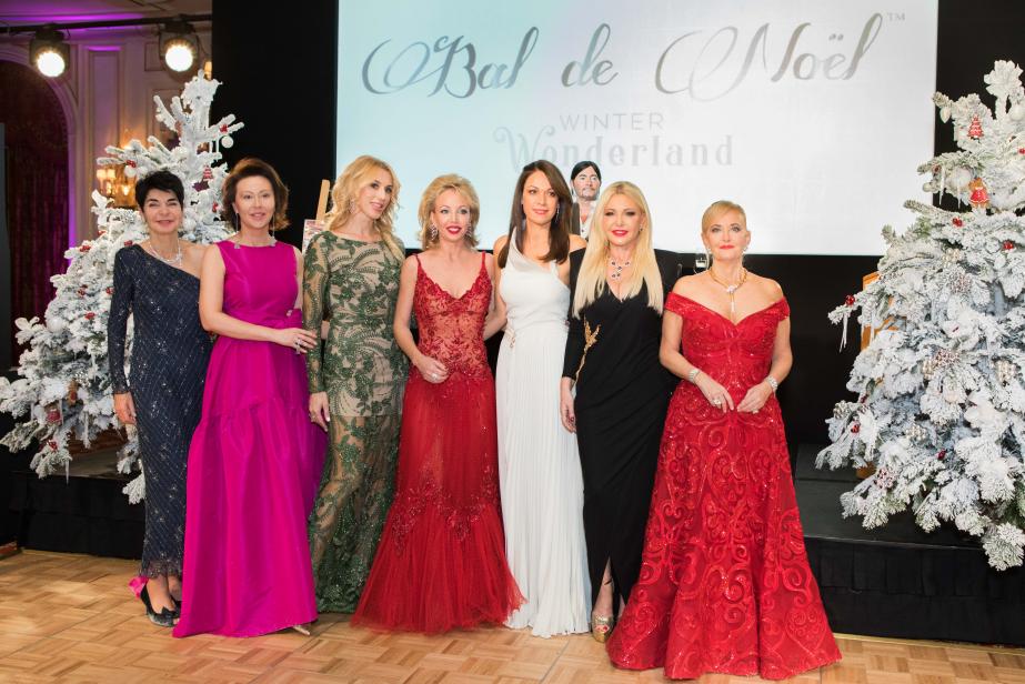 Bal De Noel 52000 Pour La Fondation Princesse Charlene Monaco Art Culture Tele Monaco