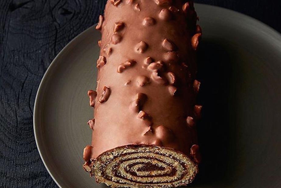 Bûche chocolat-noisette