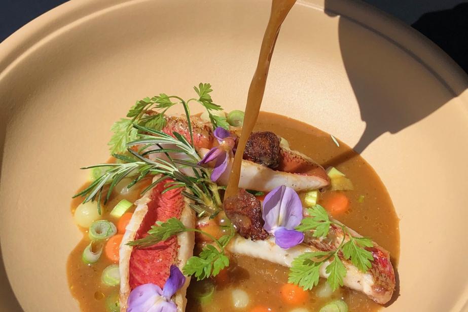 Bouillon de rougets de roche, Filets juste raidis et petits légumes étuvés