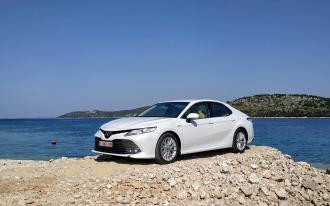 Toyota Camry Hybride