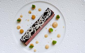 Canette en feuille de nori, naschis glacés au yuzu