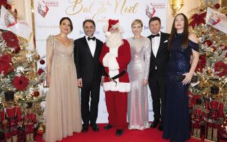 Un Bal de Noël généreux