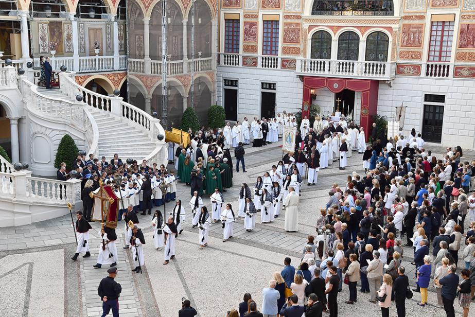 Ferveur pour la Fête Dieu