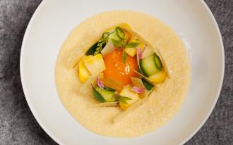 Œuf à la polenta de Gruyère suisse
