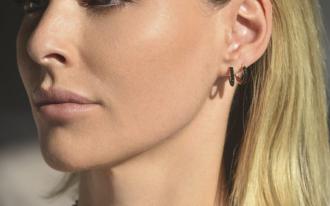Christina Tortora, Des bijoux pleins de fantaisie