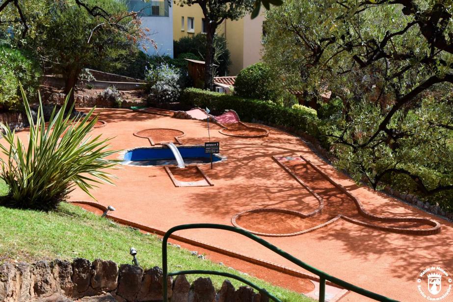Réouverture du mini-golf