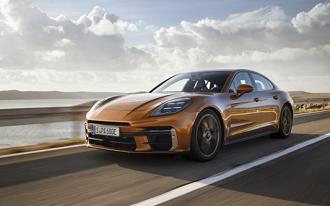 Porsche renouvelle la Panamera