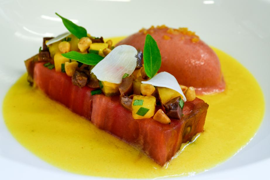 Bouillon glacé de tomates jaunes