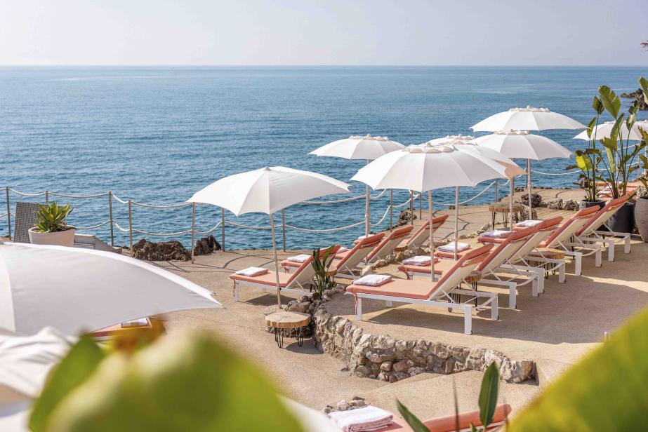 La plage by Maybourne Riviera