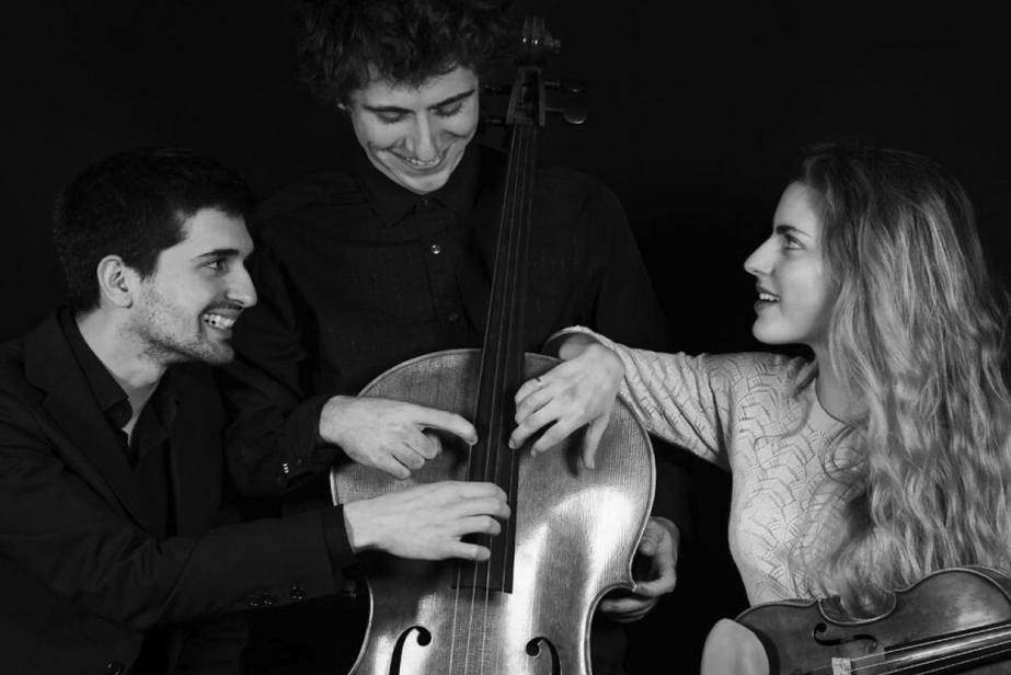 Le trio Zeliha