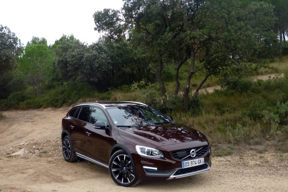 Volvo V60 Cross Country