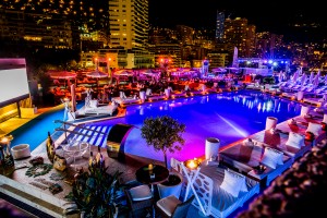 Fairmont : Partage au Nikki Beach