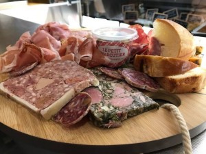 Casse-croûte au Petit Charcutier