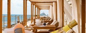 Baignade privée au Monte Carlo Bay